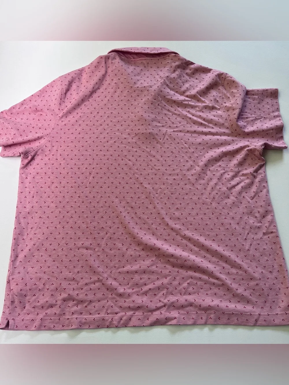 Men’s untuckit short sleeve polo top size XX-large pink/red stripe pattern